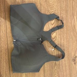 Lululemon green sports bra 36DD